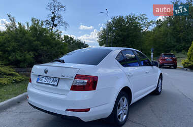 Лифтбек Skoda Octavia 2013 в 