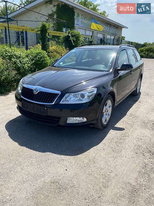 Універсал Skoda Octavia 2012 в 