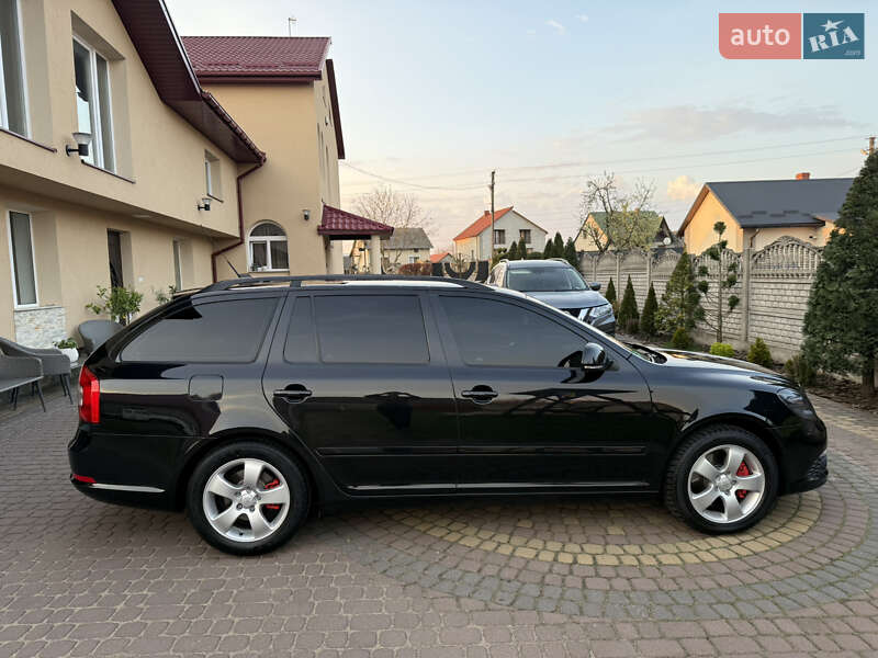 Універсал Skoda Octavia 2009 в Яворові