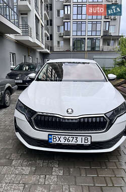 Лифтбек Skoda Octavia 2024 в Хмельницком