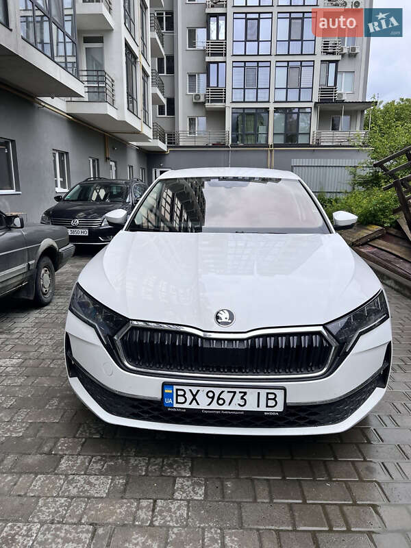 Ліфтбек Skoda Octavia 2024 в 
