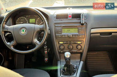 Лифтбек Skoda Octavia 2008 в 