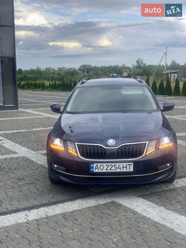 Універсал Skoda Octavia 2017 в Хусті