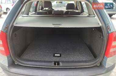 Универсал Skoda Octavia 2004 в 