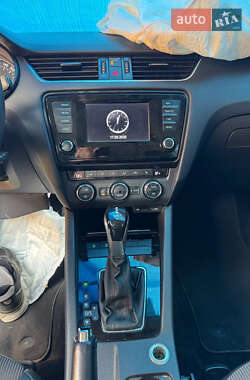 Универсал Skoda Octavia 2015 в 