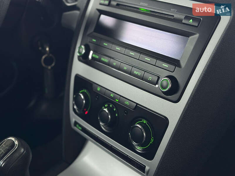 Универсал Skoda Octavia 2011 в Виннице