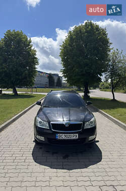 Универсал Skoda Octavia 2010 в 