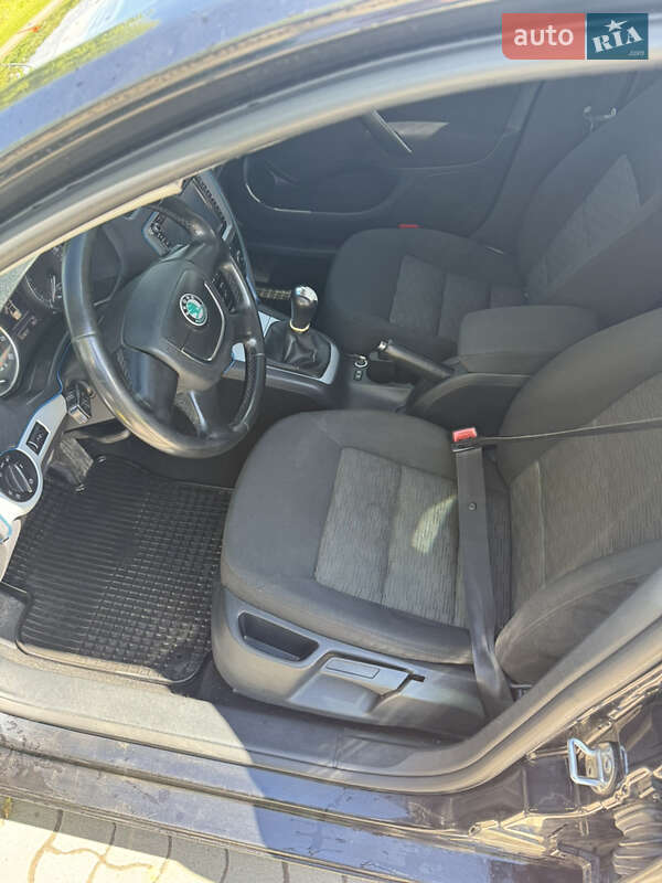 Універсал Skoda Octavia 2010 в Сокалі
