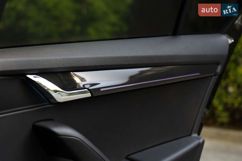 Лифтбек Skoda Octavia 2019 в Ужгороде