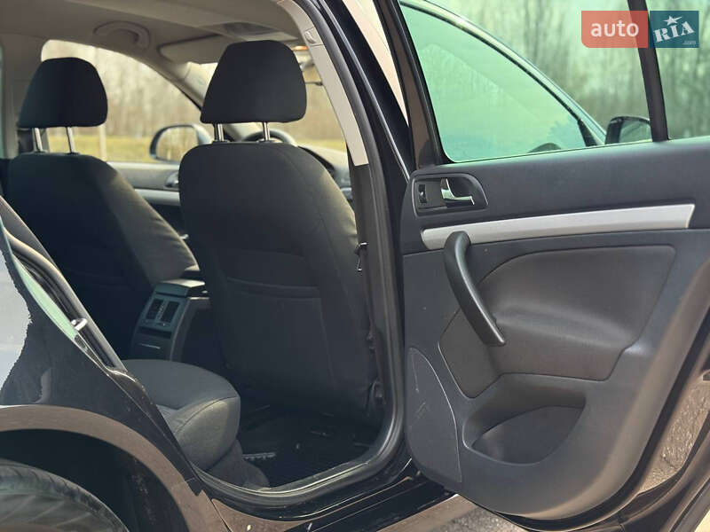 Універсал Skoda Octavia 2013 в Бердичеві