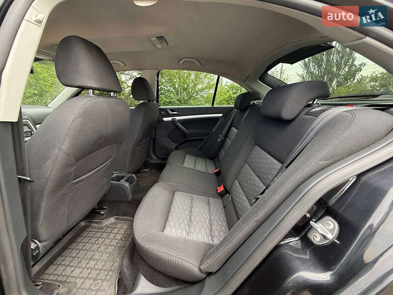 Лифтбек Skoda Octavia 2010 в Кривом Роге