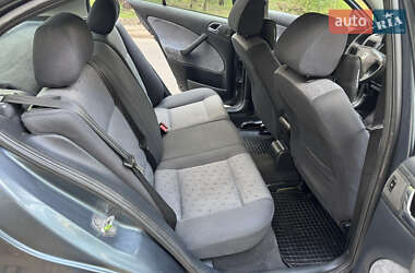 Лифтбек Skoda Octavia 2005 в 