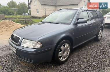Универсал Skoda Octavia 2004 в Виннице
