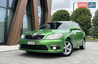 Универсал Skoda Octavia 2012 в 