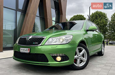 Универсал Skoda Octavia 2012 в 