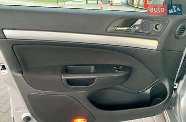 Универсал Skoda Octavia 2011 в 