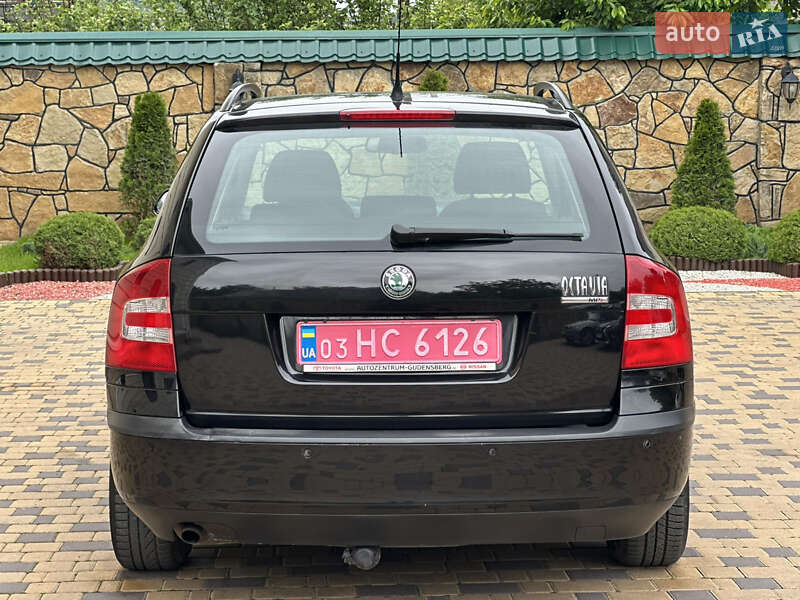Универсал Skoda Octavia 2009 в Могилев-Подольске