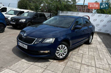Лифтбек Skoda Octavia 2017 в 