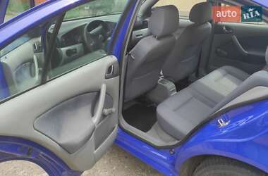 Ліфтбек Skoda Octavia 2002 в 