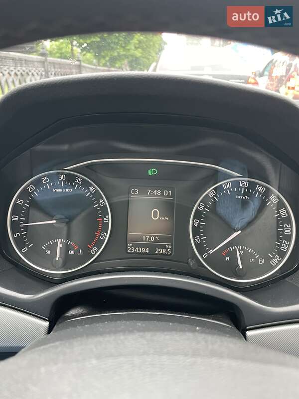 Универсал Skoda Octavia 2010 в Киеве