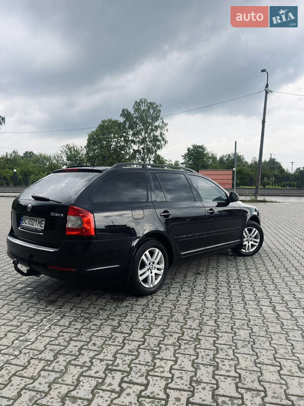 Універсал Skoda Octavia 2010 в Дрогобичі