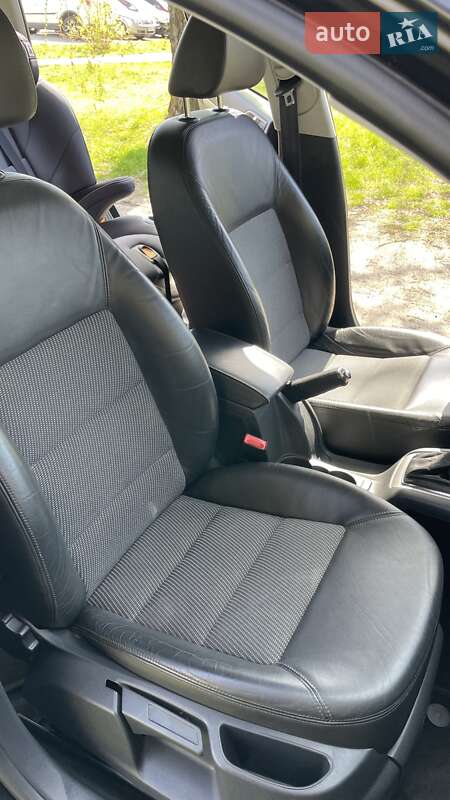 Универсал Skoda Octavia 2010 в Киеве
