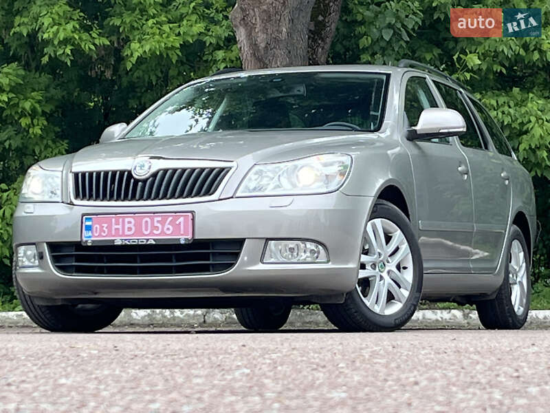 Універсал Skoda Octavia 2012 в Радивиліві