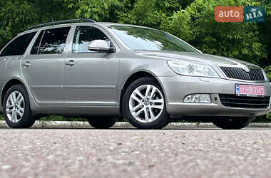 Універсал Skoda Octavia 2012 в 