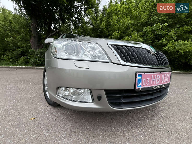 Універсал Skoda Octavia 2012 в Радивиліві
