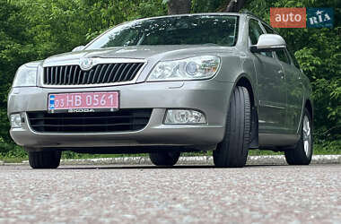 Універсал Skoda Octavia 2012 в 