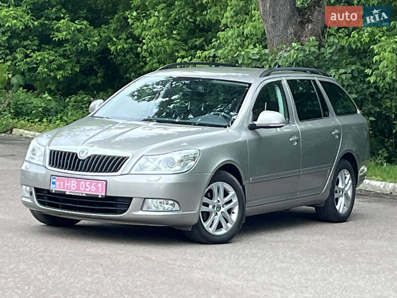 Універсал Skoda Octavia 2012 в Радивиліві