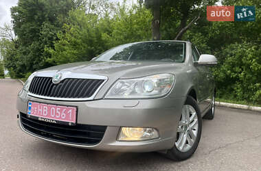 Універсал Skoda Octavia 2012 в 