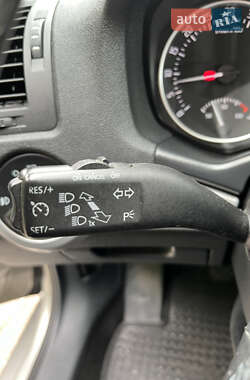 Універсал Skoda Octavia 2012 в 