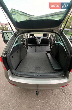 Універсал Skoda Octavia 2012 в 