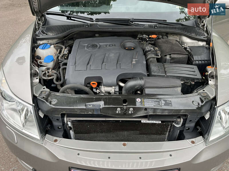 Універсал Skoda Octavia 2012 в Радивиліві