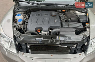 Універсал Skoda Octavia 2012 в 