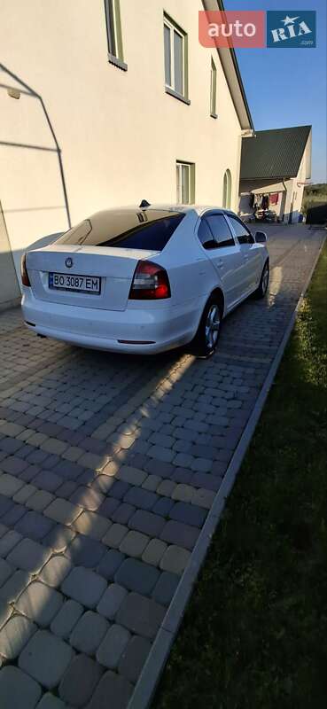 Лифтбек Skoda Octavia 2010 в Тернополе фото 11 Лифтбек Skoda Octavia 2010 в Тернополе
