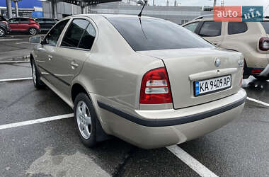 Ліфтбек Skoda Octavia 2005 в 