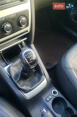 Ліфтбек Skoda Octavia 2010 в 