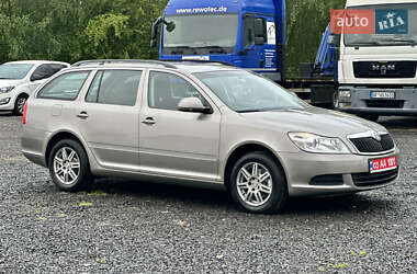 Универсал Skoda Octavia 2011 в 