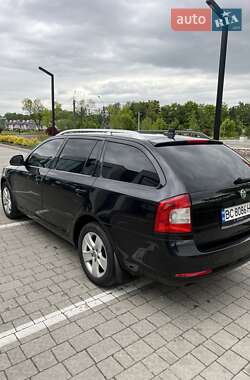 Універсал Skoda Octavia 2011 в 