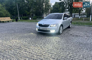 Універсал Skoda Octavia 2014 в Харкові