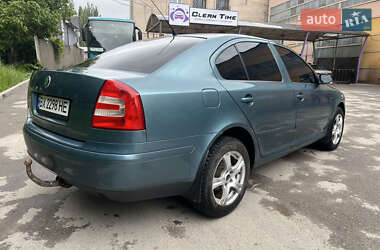 Лифтбек Skoda Octavia 2006 в 