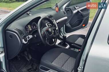 Лифтбек Skoda Octavia 2010 в 
