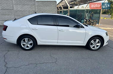 Лифтбек Skoda Octavia 2018 в 