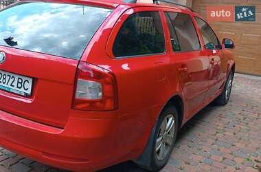 Універсал Skoda Octavia 2009 в 