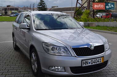 Универсал Skoda Octavia 2011 в 