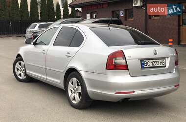 Лифтбек Skoda Octavia 2011 в 