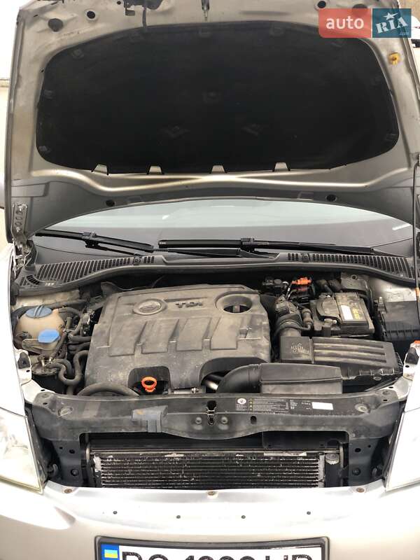 Лифтбек Skoda Octavia 2011 в Львове
