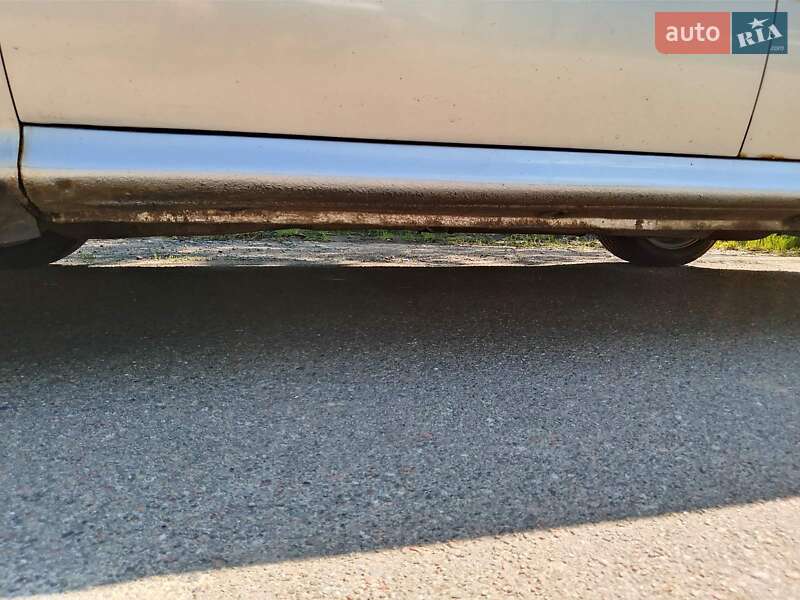 Лифтбек Skoda Octavia 2004 в Немишаево